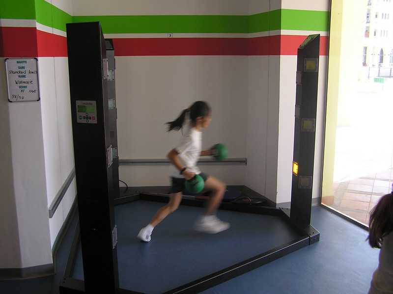Greenfield Community School - Dubai, UAE (School outing day)  Kid rushes to the light before it turns off on the Makoto
